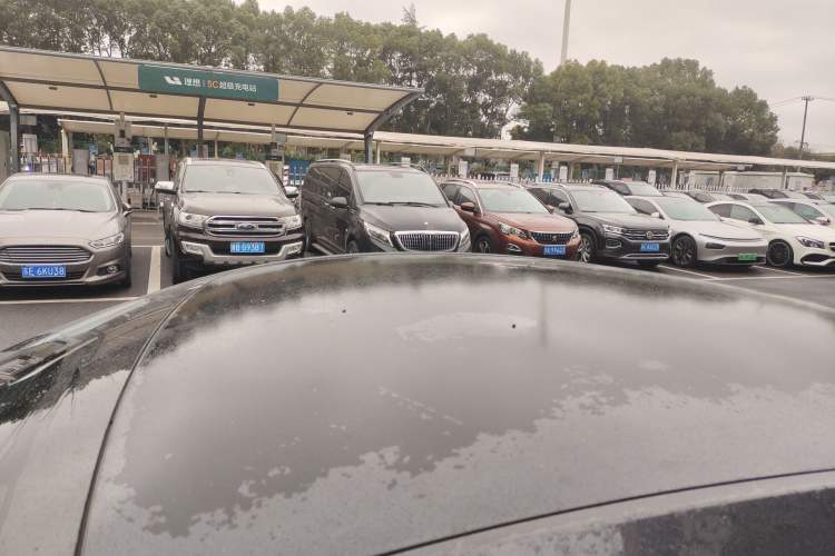 Used Tesla Model Y 2024 Rear-Wheel-Drive Version
