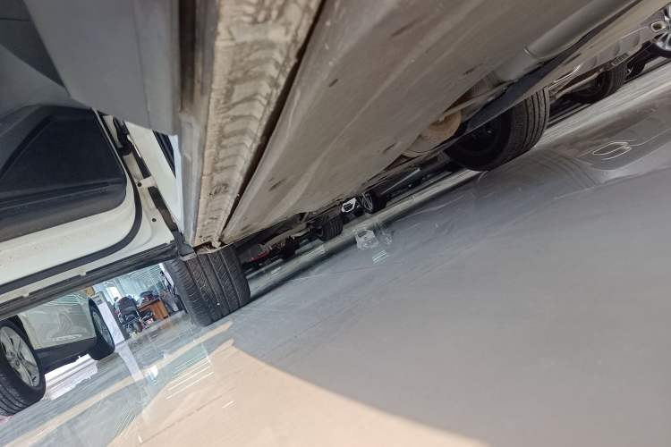 Used Volkswagen Tiguan L 2022 330TSI Automatic Two-Wheel Drive Smart Edition