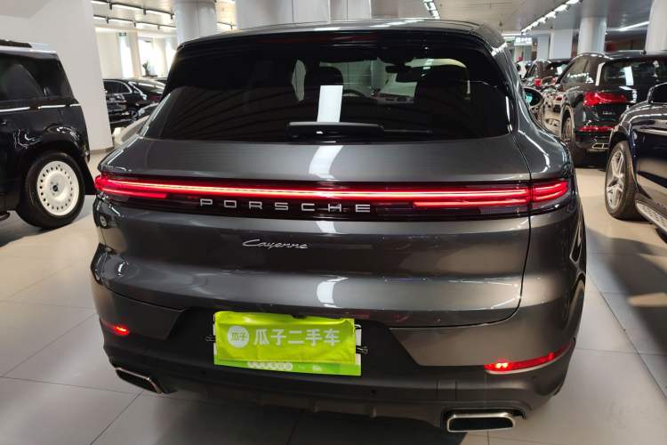 Used Porsche Cayenne 2024 Cayenne E-Hybrid 2.0T