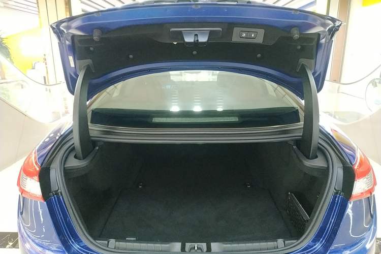 Used Maserati Ghibli 2017 3.0T Standard Edition
