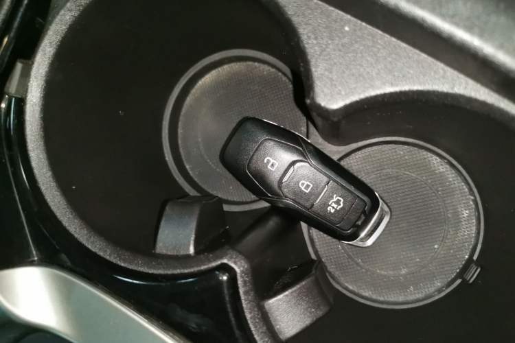 Used Ford Mondeo 2013 2.0L GTDi 200 Fashion Edition
