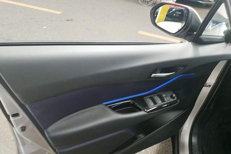 Used Toyota C-HR 2020 2.0L Leading Edition
