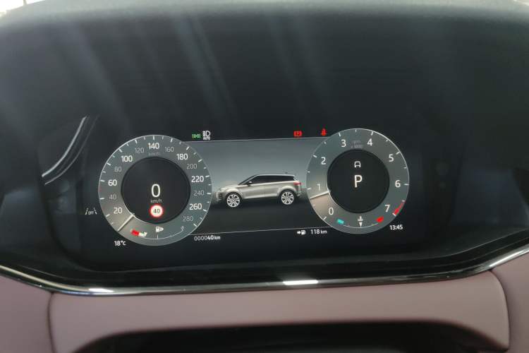 Used Land Rover Range Rover Evoque 2024 Aurora L 249 PS Prestige Light-Chasing Edition
