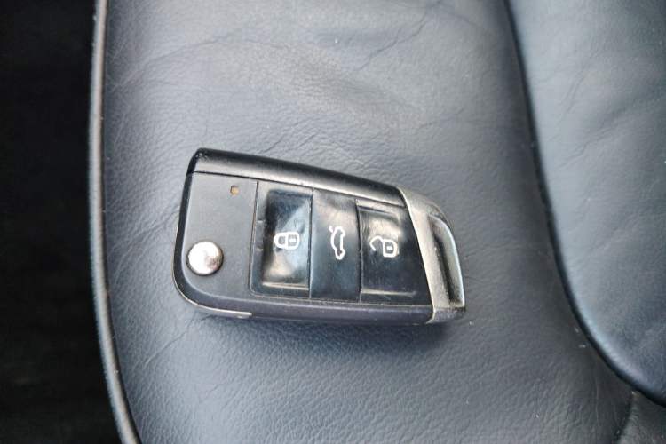 Used Volkswagen Passat 2017 280TSI DSG Luxury Edition
