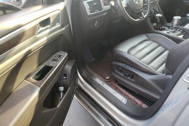 Used Volkswagen Teramont 2017 380TSI Four-Wheel Drive Flagship Edition
