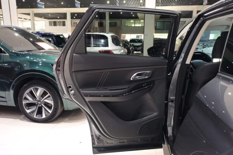 Used Oshan X7 PLUS 2022 1.5T Blue Whale Edition Automatic Prestige Version
