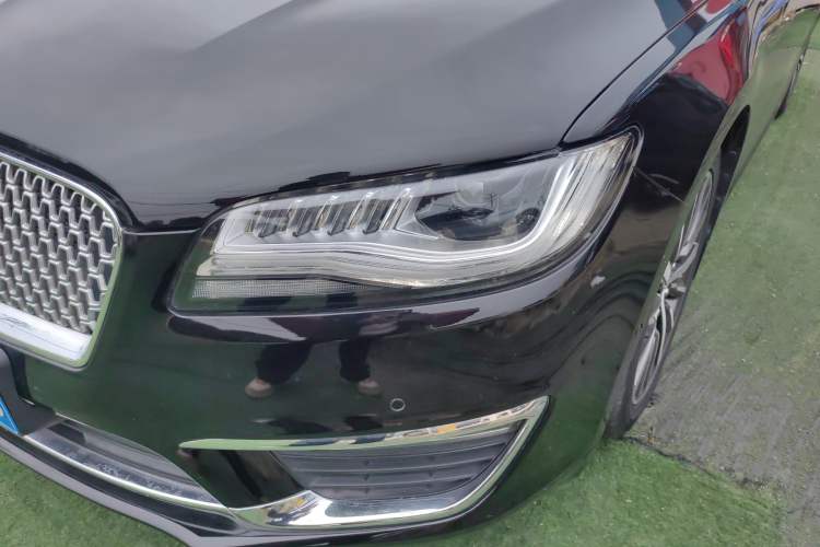 Used Lincoln MKZ 2017 2.0T Luxury Edition
