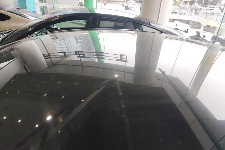 Used Tesla Model Y 2021 Long-Range All-Wheel-Drive Version 3D7