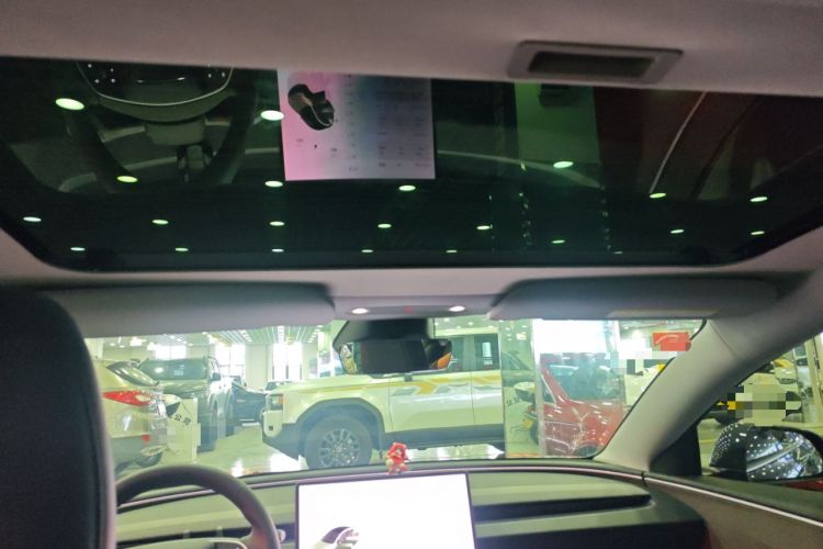 Used Tesla Model 3 2025 Rear-Wheel-Drive Version
