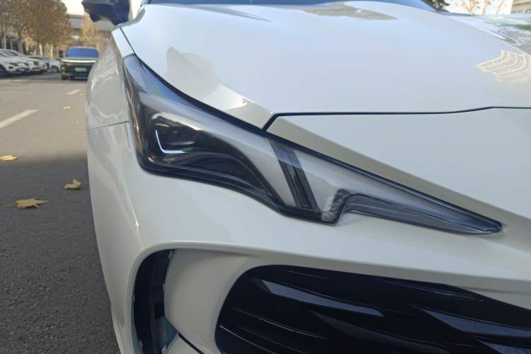 Used MG 7 2023 2.0T Automatic Hunter Luxury Edition