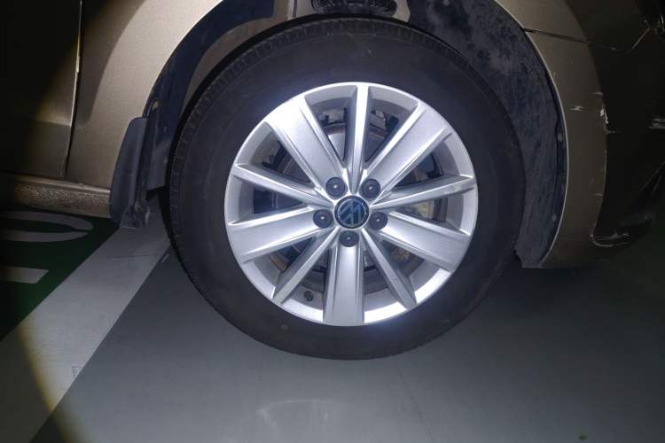 Used Volkswagen Jetta 2015 Zhihui Edition 1.4L Manual Comfort Model