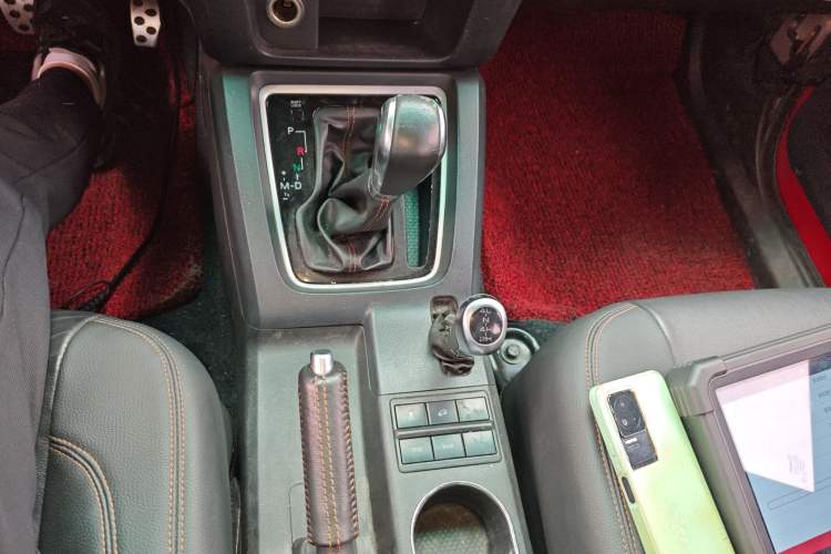 Used BAIC Off-Road BJ40 2016 40L 2.3T Automatic All-Wheel Drive Premium Edition
