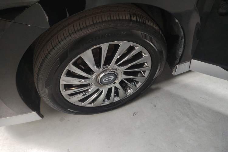 Used GAC Trumpchi M8 2023 Zongshi Series Dual-Motor YuZun Edition