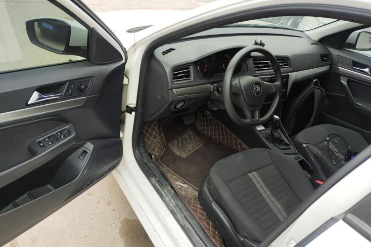 Used Volkswagen Lavida 2019 Lavida Start 1.5L Automatic Trendy Version China VI Standard