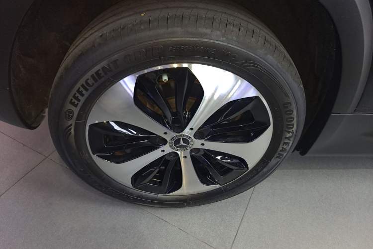 Used Mercedes-Benz GLB 2023 GLB 220 Fashion Model