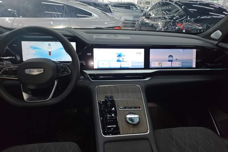 Used Geely Auto Monjaro L 2025 Dongfang Yao 2.0TD Automatic Lanxing Edition
