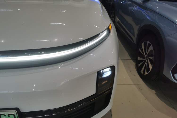 Used Li Auto L7 2023 Air model
