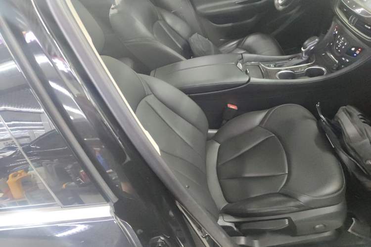 Used Buick Envision 2020 20T Two-Wheel Drive Elite Version
