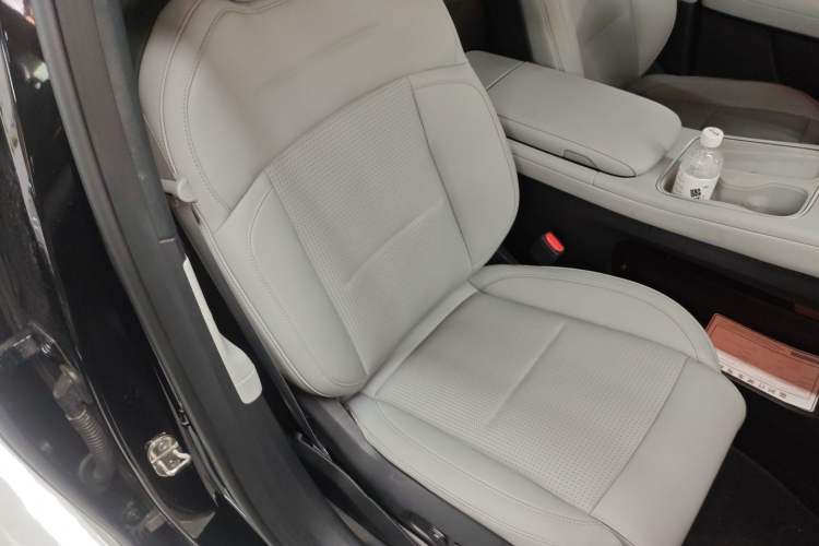 Used Nio ES6 2024 75 kWh
