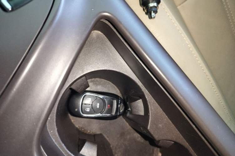 Used Buick Regal 2015 2.0L Elite Fashion Edition
