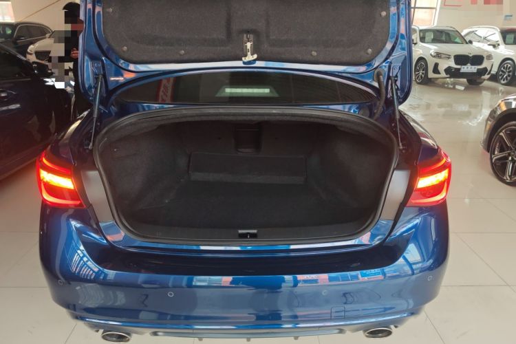 Used Infiniti Q50L 2018 2.0T Enjoyment Version China VI Standard