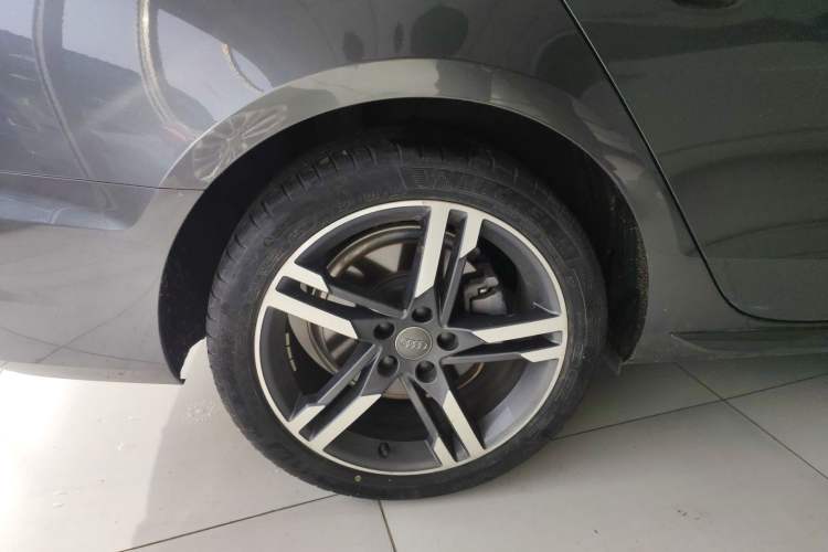 Used Audi A4L 2020 40 TFSI Fashion Dynamic Model
