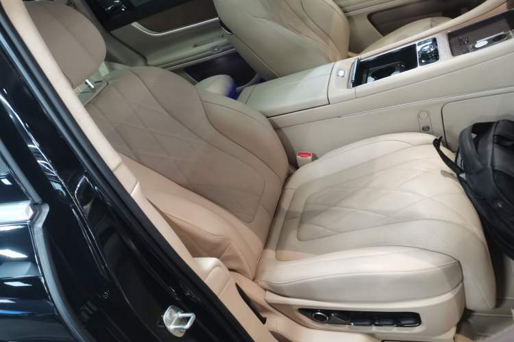 Used Hima AITO M9 2024 Range-Extended Ultra Version 52 kWh 5-Seater Model