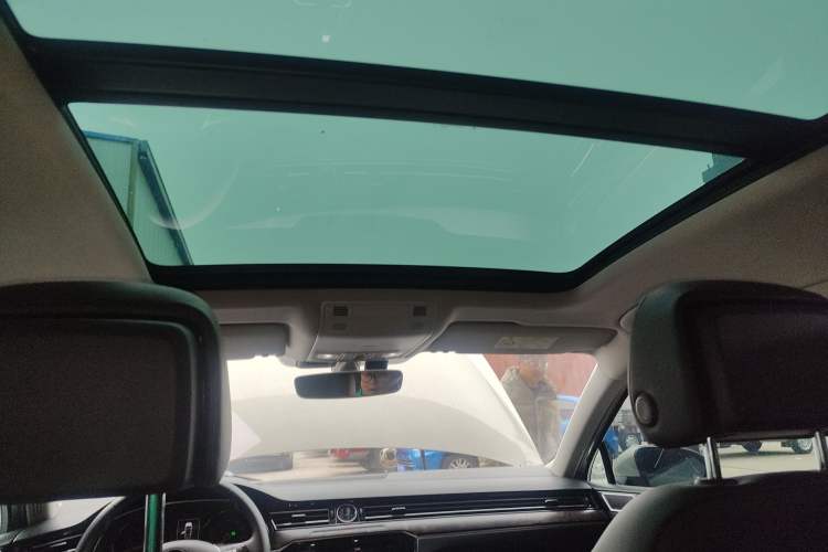 Used Volkswagen Magotan 2019 330TSI DSG Luxury Model China V Standard
