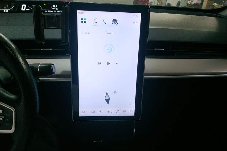 Used NETA V 2021 Standard Range Entertainment Edition