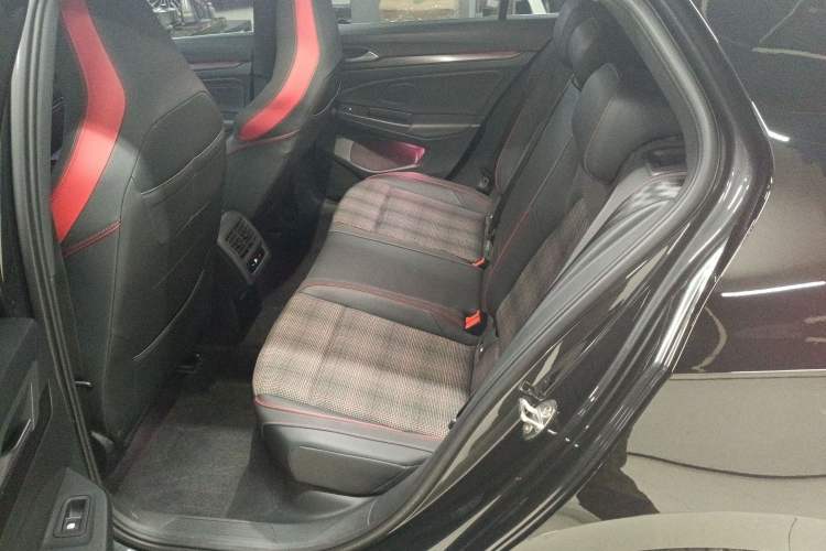 Used Volkswagen Golf GTI 2021 380TSI DSG GTI
