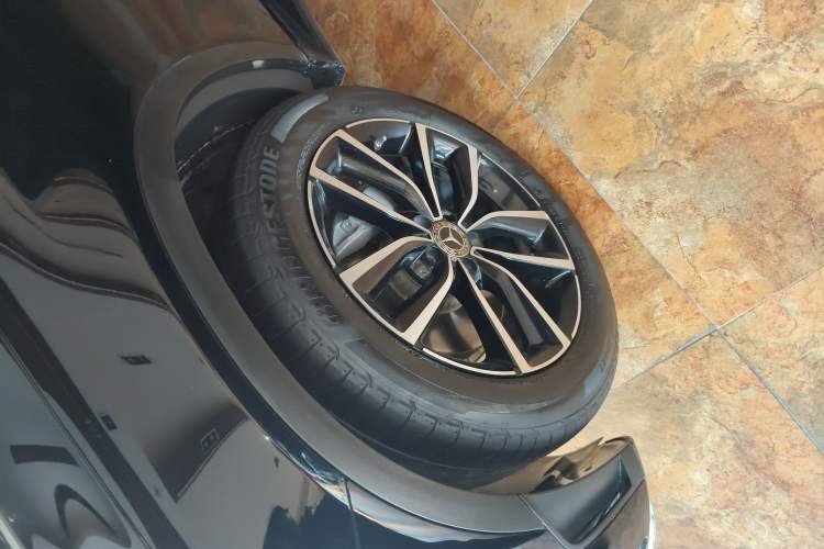 Used Mercedes-Benz GLC 2020 Facelift GLC 300 L 4MATIC Dynamic Edition
