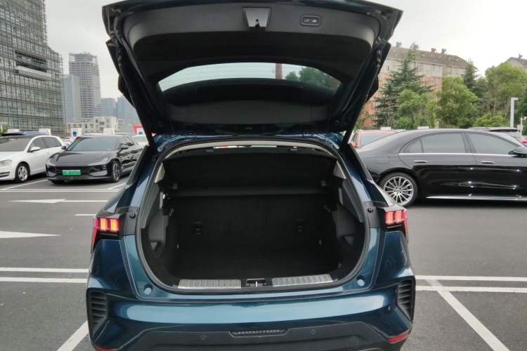 Used Lynk & Co 06 2020 1.5T YAO Halo
