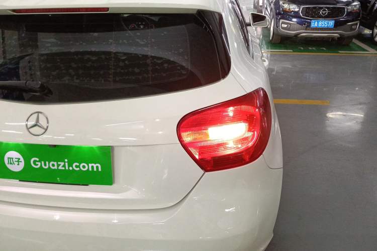 Used Mercedes-Benz A-Class (Import) 2015 A 180 Standard Model
