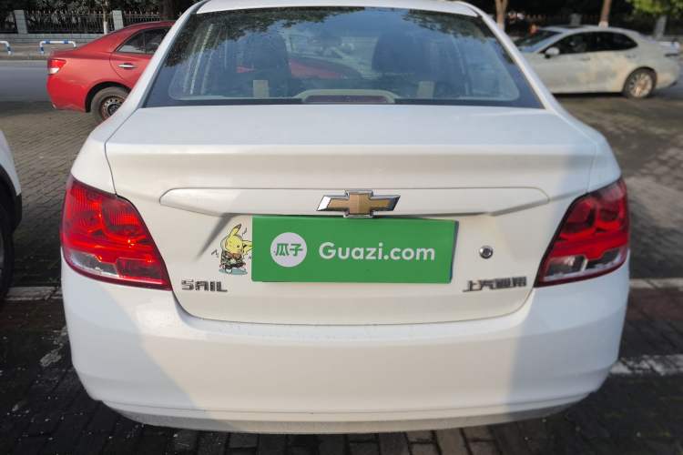 Used Chevrolet Sail 2015 Sail 3 1.5L AMT Happiness Sunroof Edition
