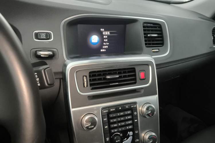 Used Volvo S60 2017 S60L T3 Smart Upgrade Edition
