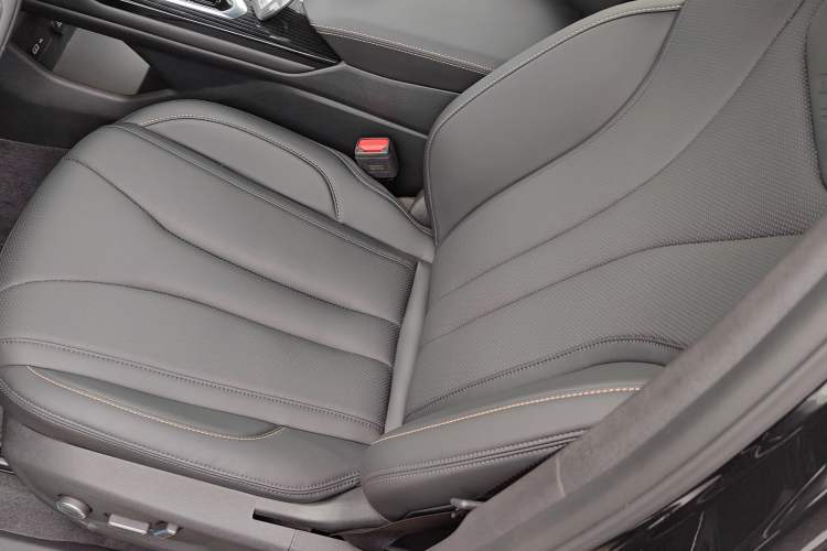 Used Geely Auto Monjaro L 2024 2.0TD DCT EVO Two-Wheel Drive Long-Range Version
