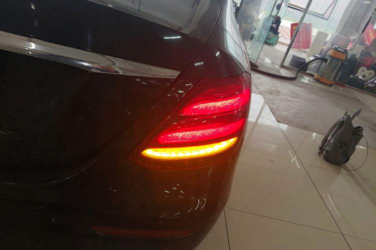 Used Mercedes-Benz E-Class 2019 E 200 L Sport Edition