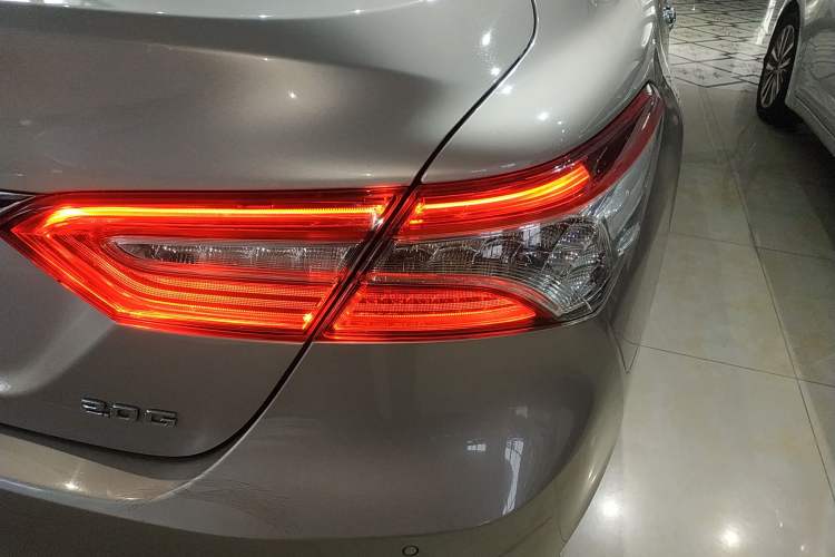 Used Toyota Camry 2019 2.0G Luxury Edition China VI Standard
