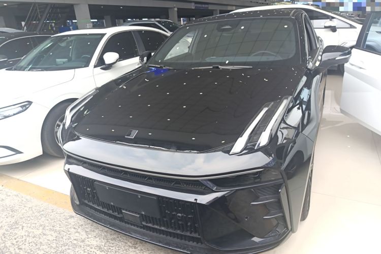 Used Lynk & Co 03 2023 1.5TD DCT JingPro
