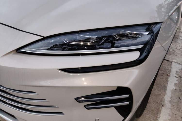 Used BYD Song PLUS New Energy 2025 DM-i 160KM Flagship Model
