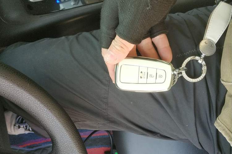 Used Toyota Corolla 2021 Dual-Motor 1.8L E-CVT Elite Edition
