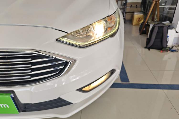 Used Ford Mondeo 2017 EcoBoost 180 Comfort Model
