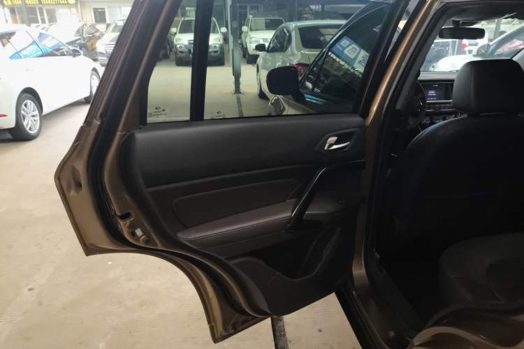 Used GAC Trumpchi GS4 2015 200T Manual Luxury Edition
