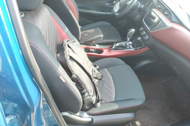 Used Nissan Lannia 2020 1.6L CVT Smart Connect Smart Cool Edition
