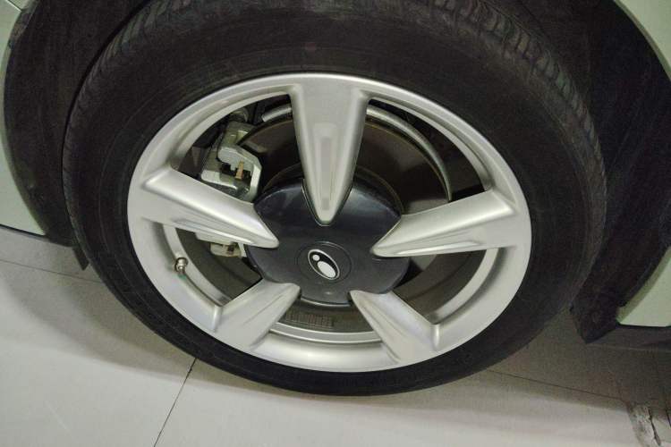 Used ORA Good Cat 2023 401 km Standard Range Luxury Version Lithium Iron Phosphate
