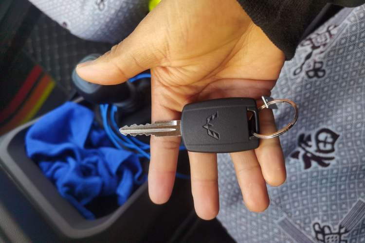 Used Wuling Hongguang V 2022 1.5L Jingqu Edition Electric-Assist LAR
