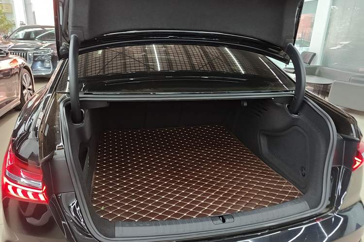 Used Audi A6L 2021 40 TFSI Luxury Dynamic Edition
