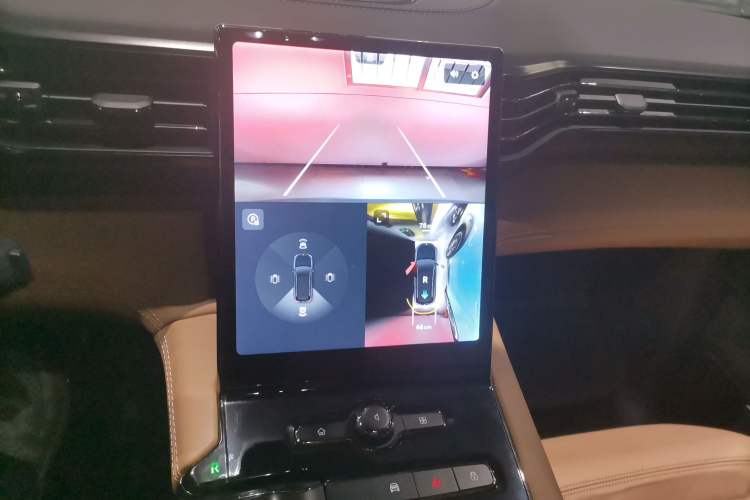 Used Nio ES8 2020 580 km Range Signature Edition Six-Seater Version
