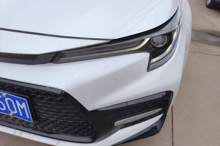 Used Toyota Levin 2022 Dual-Motor 1.8H E-CVT Sport Edition
