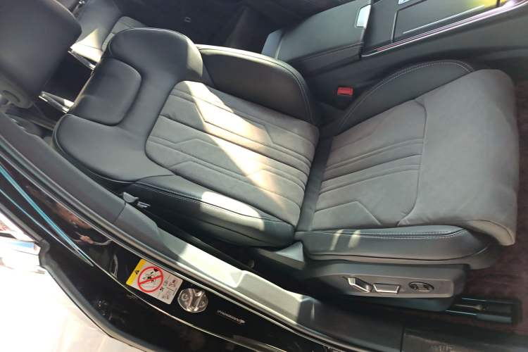 Used Audi A6L 2024 45 TFSI quattro Prestige Dynamic Edition
